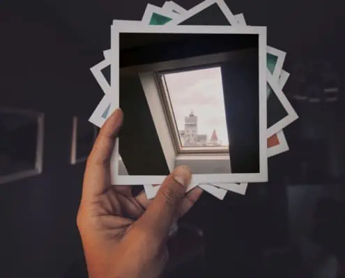 Torzburg strategie de brand hotel identitate vizuala boutique hotel Bran branding horeca Toud