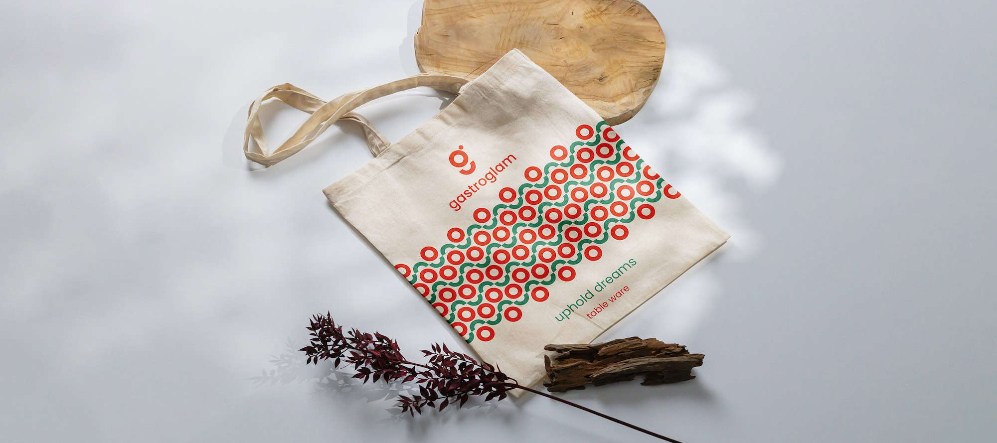 Gastroglam — proiectul care susține visele celor care creează experiențe la masă, Toud, identitate vizuală, web design